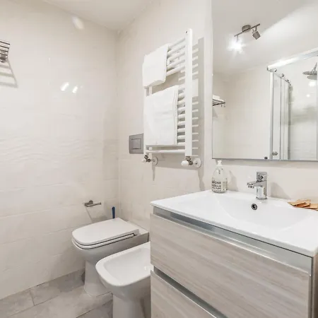 Benedetta Flat- Stylish & Cozy Rm Daire Roma