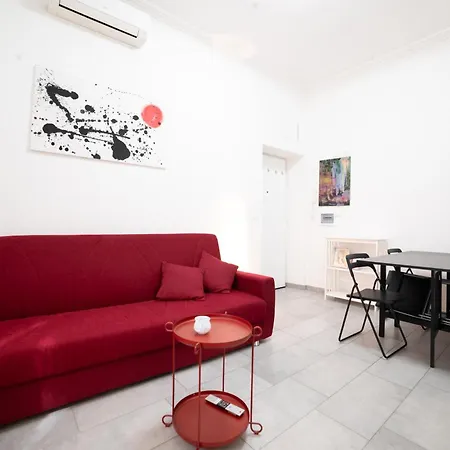 Benedetta Flat- Stylish & Cozy Rm *